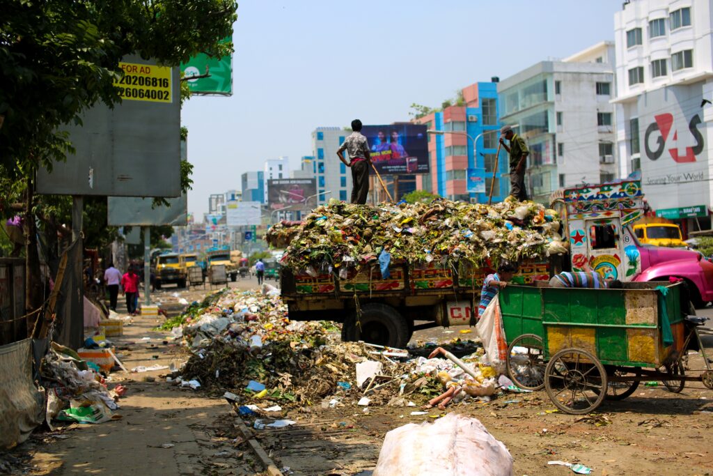 garbage-collection-truck-in-gurgaon-scrapuncle