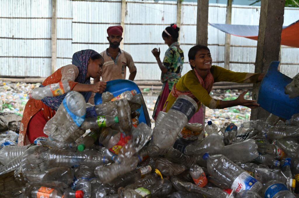 plastic-bottle-collecting-by-children-scrapuncle